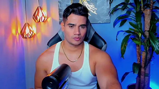 AndresR3 online show from November 25, 1:05 am