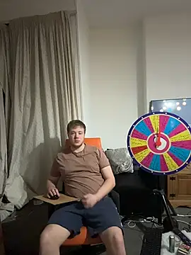 Snapshot of yourmaster2025 chatting on March 31, 11:16 pm yourmaster2025 online show from March 31, 11:16 pm