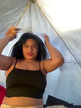 Issafoxx online show from April 1, 12:50 pm