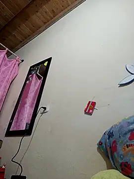 Snapshot of Akasha001 chatting on October 4, 10:02 am Akasha001 online show from October 4, 10:02 am