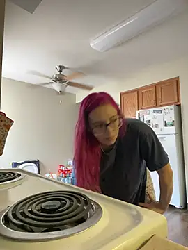 Snapshot of MommaBigTits24 chatting on March 25, 5:41 pm MommaBigTits24 online show from March 25, 5:41 pm