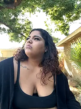 Snapshot of 1n0nlythroat chatting on September 14, 11:15 pm 1n0nlythroat online show from September 14, 11:15 pm