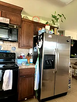 Snapshot of 1n0nlythroat chatting on October 3, 6:16 pm 1n0nlythroat online show from October 3, 6:16 pm