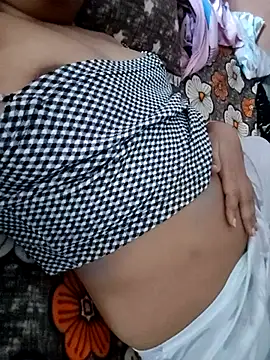 USER-MAYA online show from September 10, 6:46 am