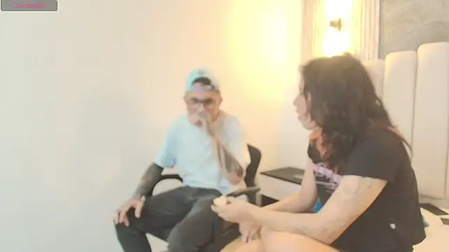 RavenandCody online show from September 19, 2:35 am