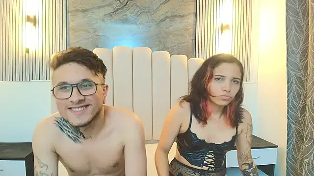 RavenandCody online show from September 22, 3:52 am