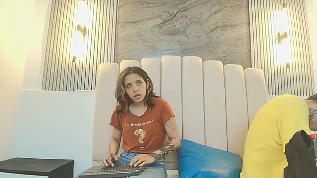 RavenandCody online show from September 26, 2:26 am