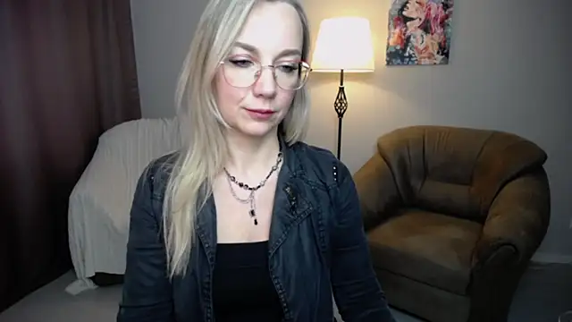 Snapshot of Ava_Elior chatting on September 11, 7:08 am Ava Elior online show from September 11, 7:08 am