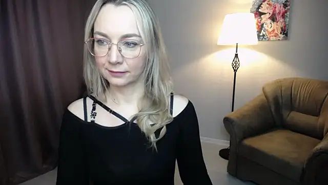 Ava Elior online show from March 2, 11:17 am