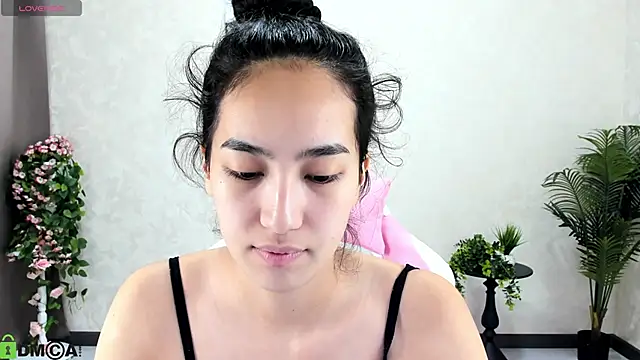 FlirtyAura online show from October 22, 2:56 am