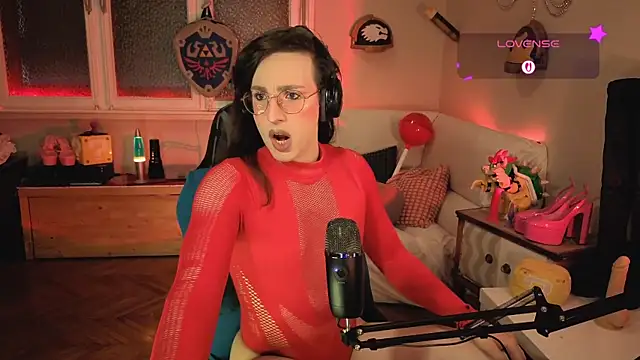 Zesty Peach online show from June 29, 4:18 pm