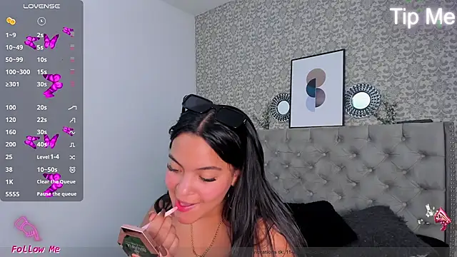 Snapshot of Grace_Hollis chatting on September 15, 5:02 pm Grace Hollis online show from September 15, 5:02 pm