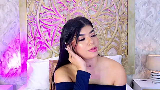 Snapshot of MelodyCarsson chatting on May 20, 12:44 pm MelodyCarsson online show from May 20, 12:44 pm