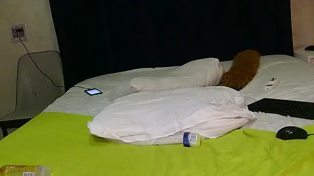 Snapshot of Ivysol chatting on October 13, 4:29 pm Ivysol online show from October 13, 4:29 pm