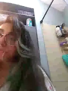 Lovelyrainn online show from September 24, 2:09 pm