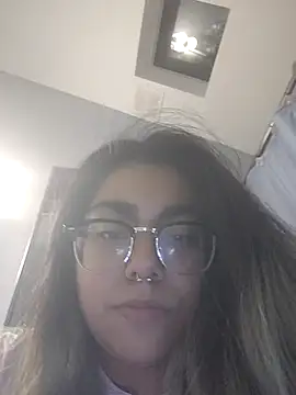 Lovelyrainn online show from November 23, 11:43 am