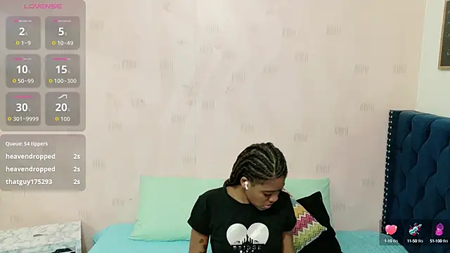 Snapshot of pureebonyy chatting on September 13, 2:44 am pureebonyy online show from September 13, 2:44 am
