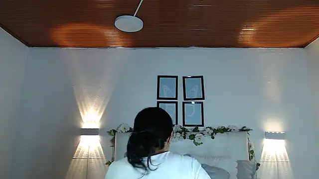 Megan 05  online show from September 12, 7:25 pm