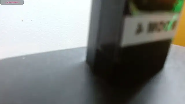 tinisweet online show from September 30, 3:33 am