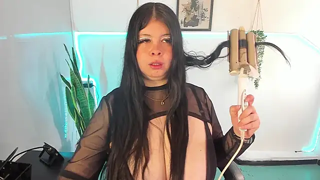 Angie lynn online show from December 16, 1:05 pm