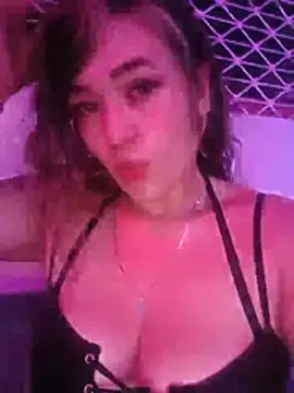 miss berlyn online show from June 14, 2:24 am