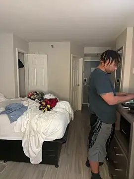 BigMfLuther online show from December 22, 5:15 am