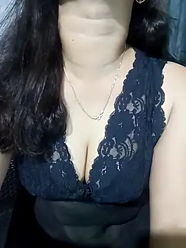 babyangela14 online show from September 22, 5:04 pm