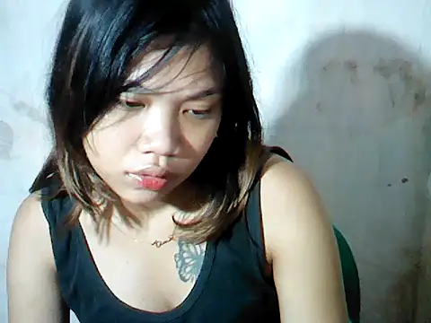 Snapshot of MorenaLovelyPinay24 chatting on October 18, 12:57 am MorenaLovelyPinay24 online show from October 18, 12:57 am