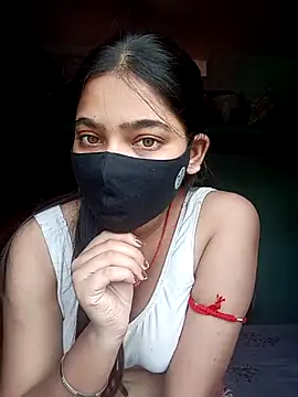 Snapshot of Snehabeauti chatting on October 9, 4:10 am Snehabeauti online show from October 9, 4:10 am