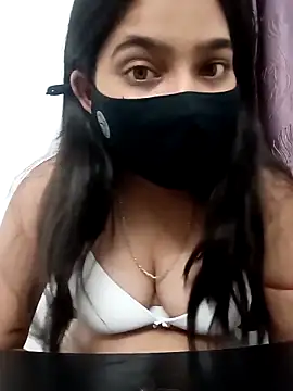 Snapshot of Snehabeauti chatting on November 4, 5:12 pm Snehabeauti online show from November 4, 5:12 pm