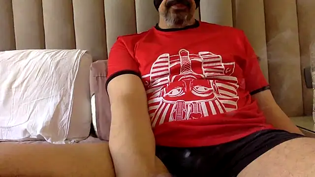 CaiBull online show from June 13, 6:44 am