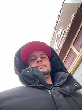 Snapshot of Carlosmauricio123 chatting on March 15, 7:42 pm Carlosmauricio123 online show from March 15, 7:42 pm