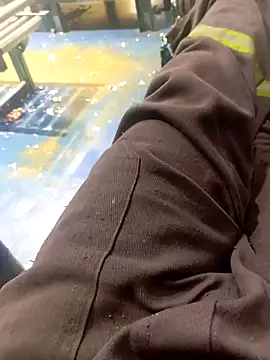 Snapshot of safadinhoo007 chatting on November 29, 10:13 pm safadinhoo007 online show from November 29, 10:13 pm