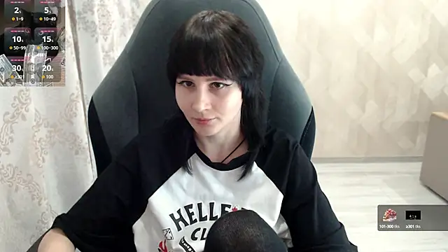 MistyDark online show from October 10, 10:25 am