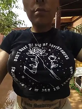 xjuanaxmaldadxxx online show from July 12, 5:26 pm