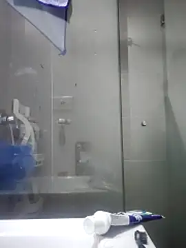 Megara 25 online show from March 24, 11:26 am