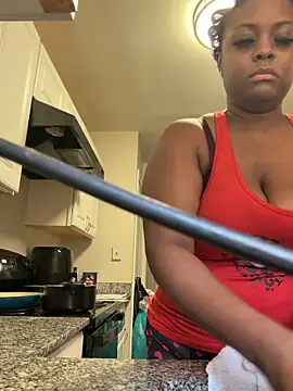 Diamondstarr22 online show from February 5, 5:50 pm