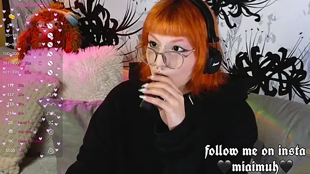 mia  yui online show from September 22, 2:08 pm