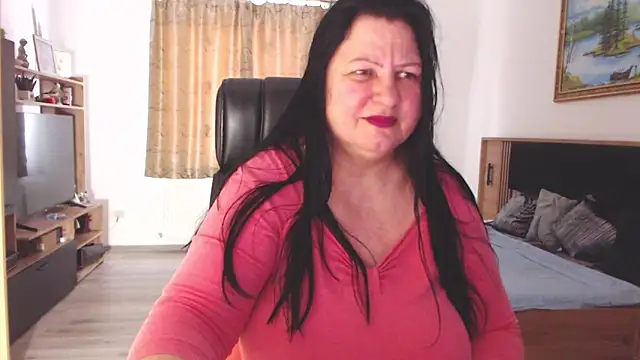 Snapshot of KendraSecrets chatting on February 3, 2:33 pm KendraSecrets online show from February 3, 2:33 pm