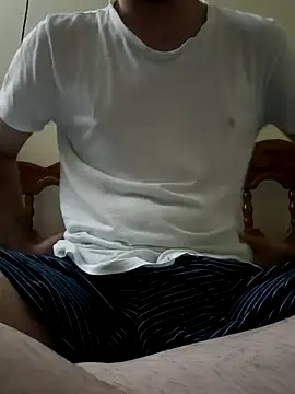 Snapshot of fembboy18 chatting on September 27, 3:44 am fembboy18 online show from September 27, 3:44 am