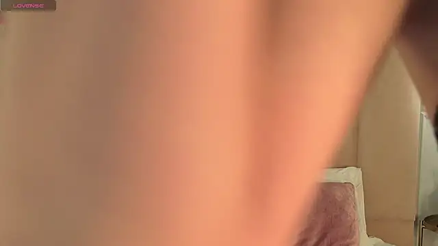 Snapshot of AdoraCortes chatting on February 27, 5:07 am AdoraCortes online show from February 27, 5:07 am