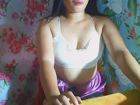 Katie Winslet online show from January 18, 12:03 am