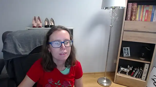 Snapshot of sweetxLizzy chatting on September 16, 4:24 am sweetxLizzy online show from September 16, 4:24 am