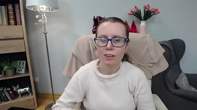 sweetxLizzy online show from February 12, 5:35 am