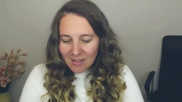 Darklure  online show from October 1, 9:21 pm