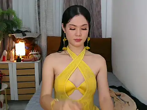 sugar dollyyy online show from November 22, 8:08 pm