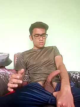 Snapshot of CockBoiAdi chatting on October 20, 5:19 am CockBoiAdi online show from October 20, 5:19 am