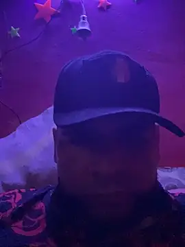 Snapshot of RandalHot chatting on October 19, 1:01 pm RandalHot online show from October 19, 1:01 pm