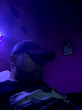 Snapshot of RandalHot chatting on October 24, 5:48 am RandalHot online show from October 24, 5:48 am