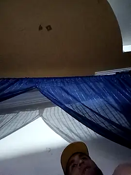 Snapshot of RandalHot chatting on November 20, 10:37 am RandalHot online show from November 20, 10:37 am